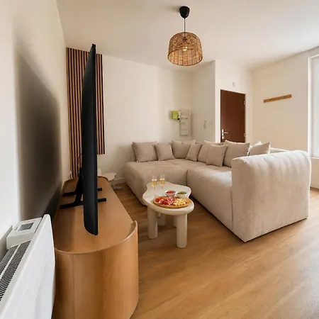 T3 Au Coeur De St-quentin 2 Lits King Size Parking Gratuit *